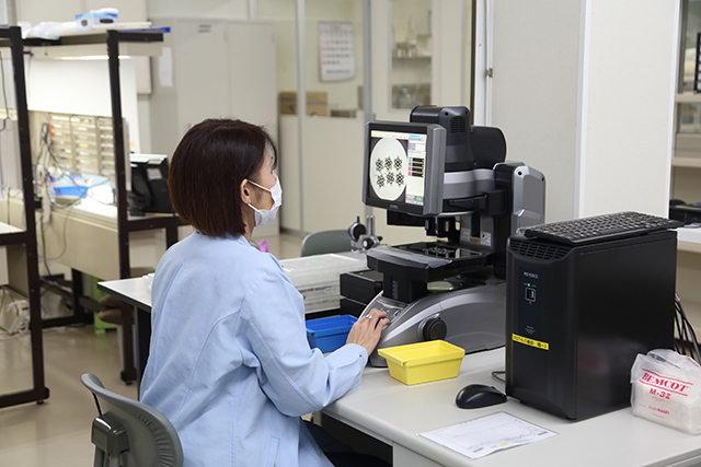 X-ray diffractometer